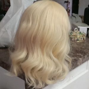 Blonde wig